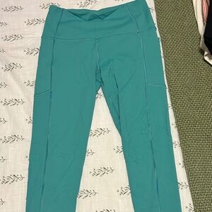 Victoria’s Secret Sport Leggings with Pockets (Size S)